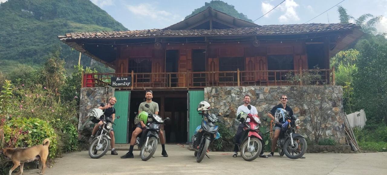 Du Gia Nalien View Homestay Lang Cac Bagian luar foto